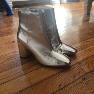 Silver Boots!